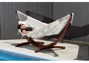 Hamak z drewnianym stojakiem Vivere - instrukcja montażu zestawu