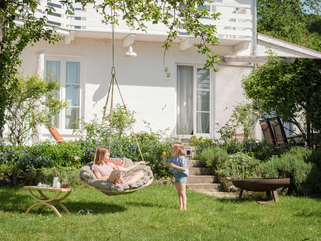 Round hanging chair, Swing Nest, Amazonas